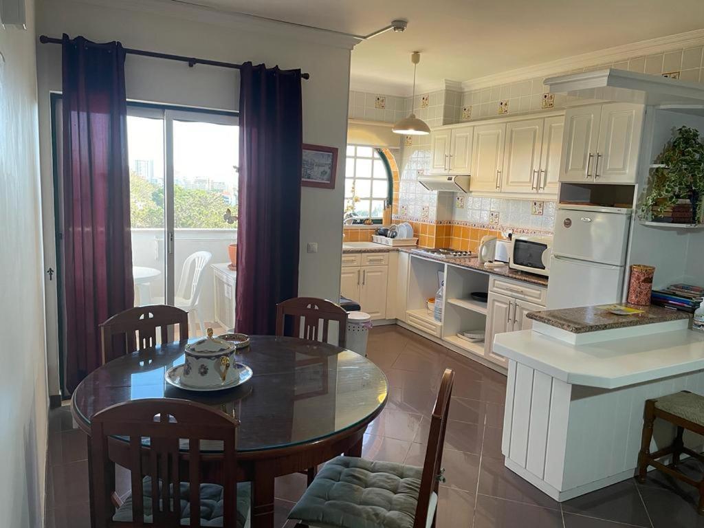 Vau Sea View, T2 Apartment, Close To Beach,Ideal For Families Portimão Zewnętrze zdjęcie
