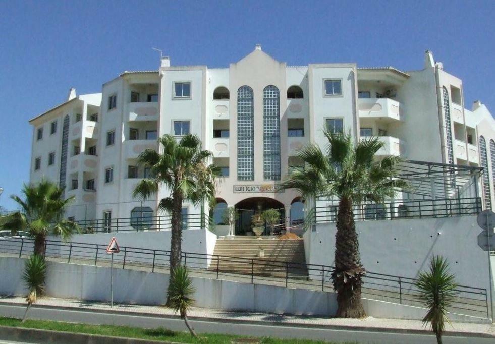 Vau Sea View, T2 Apartment, Close To Beach,Ideal For Families Portimão Zewnętrze zdjęcie