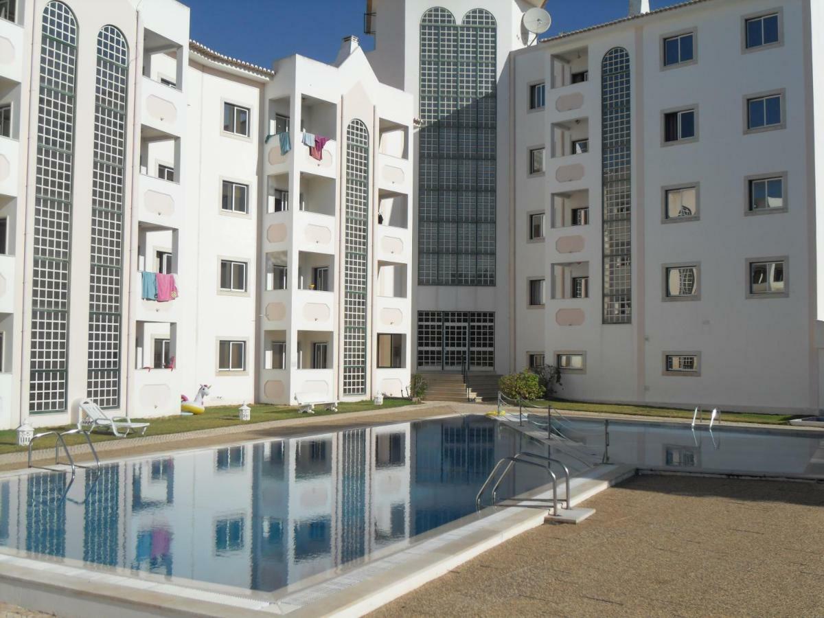 Vau Sea View, T2 Apartment, Close To Beach,Ideal For Families Portimão Zewnętrze zdjęcie