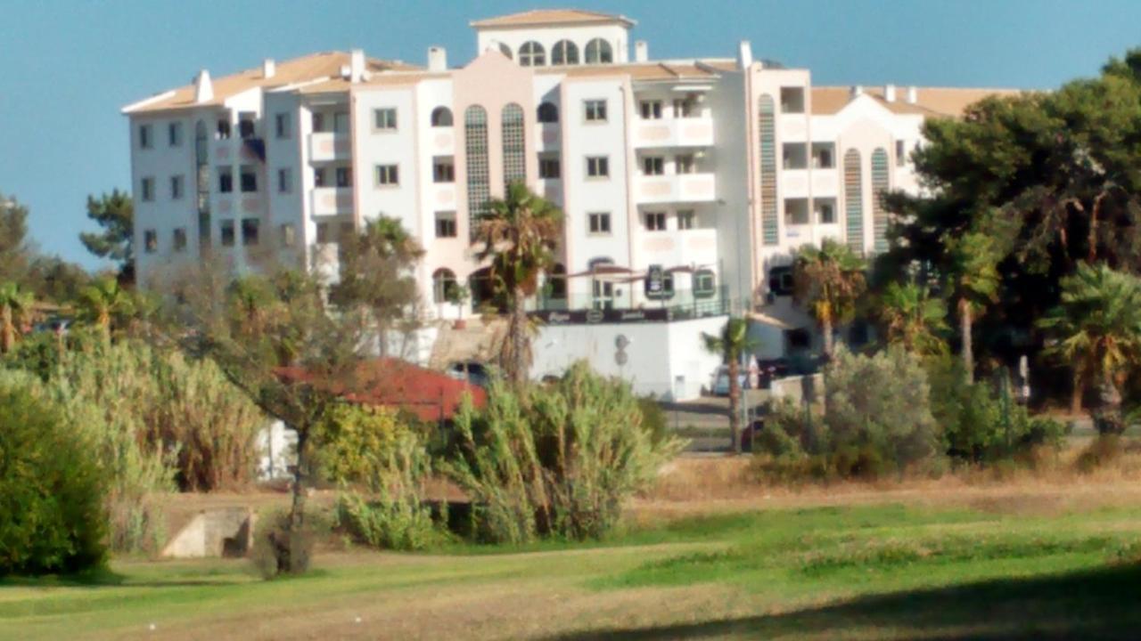 Vau Sea View, T2 Apartment, Close To Beach,Ideal For Families Portimão Zewnętrze zdjęcie