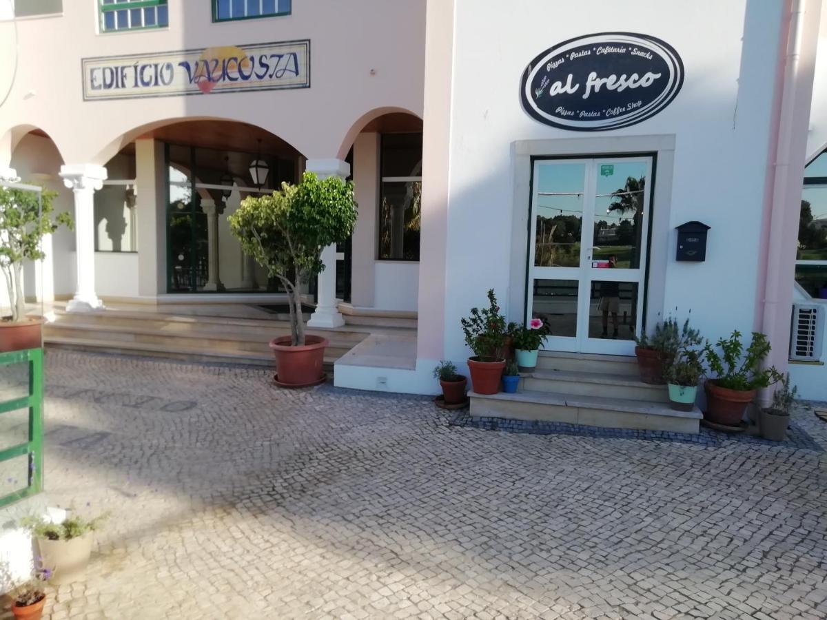 Vau Sea View, T2 Apartment, Close To Beach,Ideal For Families Portimão Zewnętrze zdjęcie